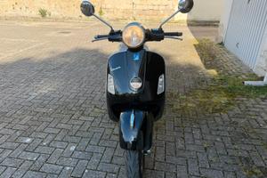 Vespa gts