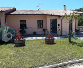 Villa a schiera Nocera Umbra [GRIM2309VRG]