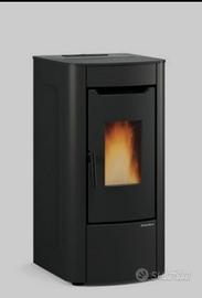 Stufa a pellet (Aria) EXTRAFLAME-NORDICA in ghisa