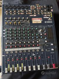 MIXER YAMAHA MG124CX