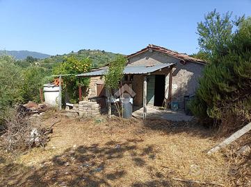 RUSTICO A OLEVANO ROMANO