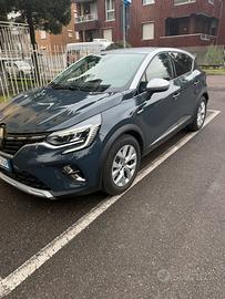 Captur Full Hybrid E-Tech 146 cv