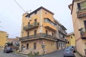 Singola a Marcellina