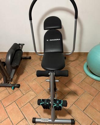 Attrezzatura fitness - palestra in casa