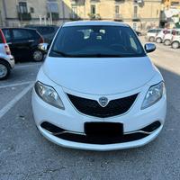 Lancia Ypsilon 2014 GPL