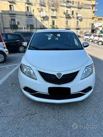 Lancia Ypsilon 2014 GPL