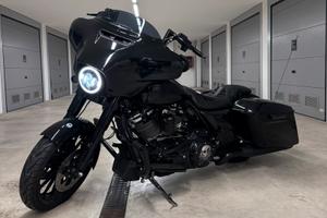 Harley Davidson Street glide 114