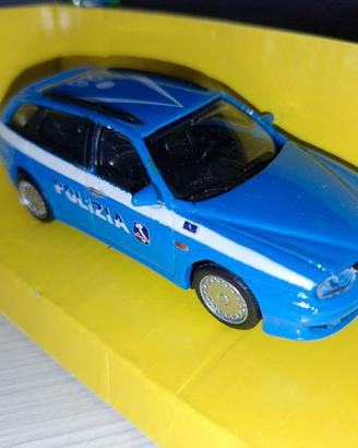 Modellino Alfa Romeo 156 1/43 New Ray Polizia 