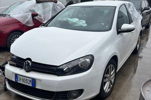 Golf 6 incidentata