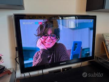 TV Samsung 32” FULL HD