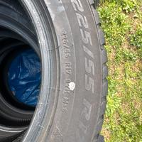 4 gomme 225/55 r 17
