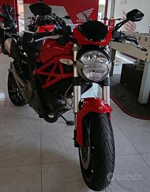 Ducati Monster 696 - 2011