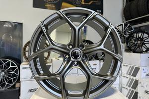 Cerchi NUOVI Mercedes raggio 18 cod.3891