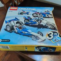 setLEGO Creator 6747 - Pilota di Corse
