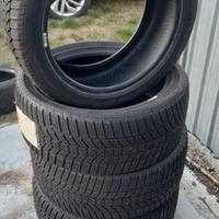 gomme  225/55/R18 102V 4 stagioni prezzo trattabil