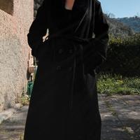 cappotto lungo nero elegante 