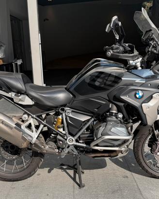 Bmw GS triple black 2021 full