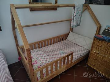 Lettino montessoriano casetta MONLITCABANE 80X160