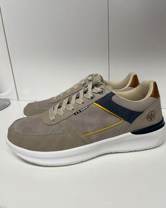 Scarpa sportiva comoda e leggera n 42 beige leoss