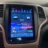 Navi tesla grand cherokee wk2