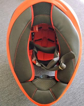 Casco integrale Givi