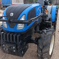 Trattore New Holland td4 100 f e attrezzature