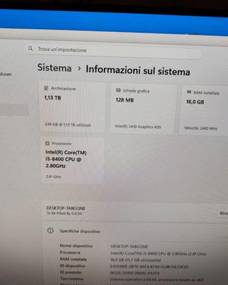 desktop i5 8400 con 16gb ram windows 11 attivato