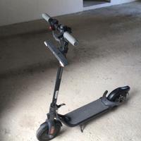 Monopattino Ninebot F25E