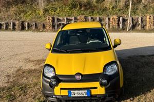 Fiat Panda 1.0 70 cv Hybrid Pandina dicembre 2024