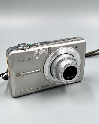 Olympus FE-220