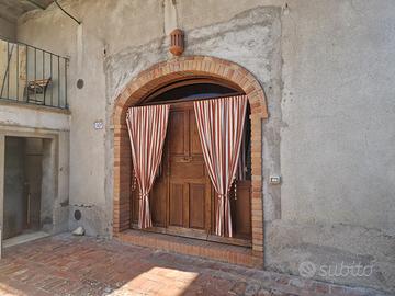 AP242 - Appartamento arredato con ingresso indipen