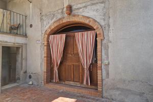 AP242 - Appartamento arredato con ingresso indipen