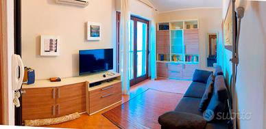 Solo a trasfertisti/insegnanti/professionisti