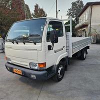 NISSAN Cabstar -E 110.35 3.0 Tdi PL-RG Cab. SE