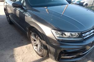 TIGUAN 2.0 TDI 150 CV R-LINE PERMUTA