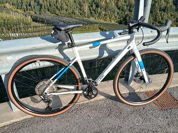 Gravel Cube Nuroad EX 2026
