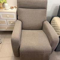 Poltrona reclinabile elettronica