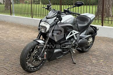Ducati Diavel Carbon White MY15 (2015-2015)