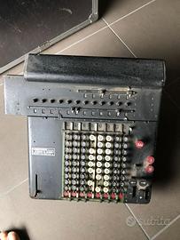 Macchine calcolatrici elettromeccaniche vintage
