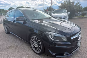 MERCEDES-BENZ CLA 200 d SW Automatic Premium Dark