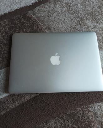 MacBook Air model A1466 EMC2559