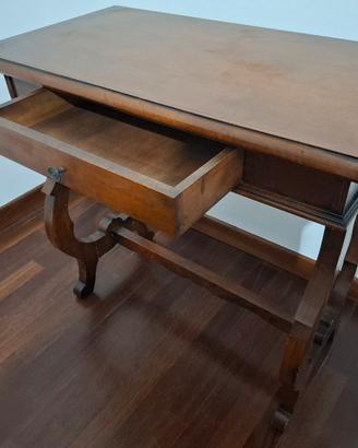 scrittoio, in stile settecento, tinta noce