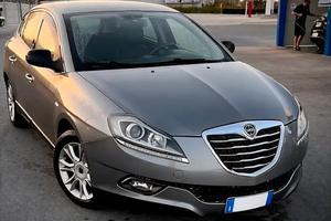LANCIA DELTA 2013 – BENZINA