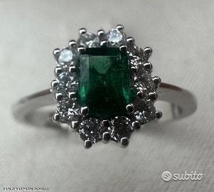 ANELLO ORO 18kt. DIAMANTI E SMERALDO GARANZIA