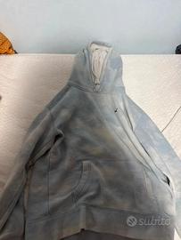 Felpa celeste con cappuccio