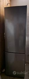 Frigorifero combinato con freezer  nuovo