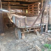 Carro rimorchio agricolo