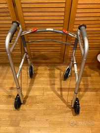 Deambulatore pieghevole