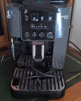 DeLonghi MAGNIFICA Start per pezzi di ricambio