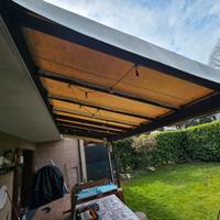 Pergola adossata